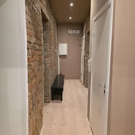 - Sleeps 8 - 4br Near S Διαμέρισμα