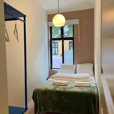 Apartment - Sleeps 8 - 4br Near S Oslo