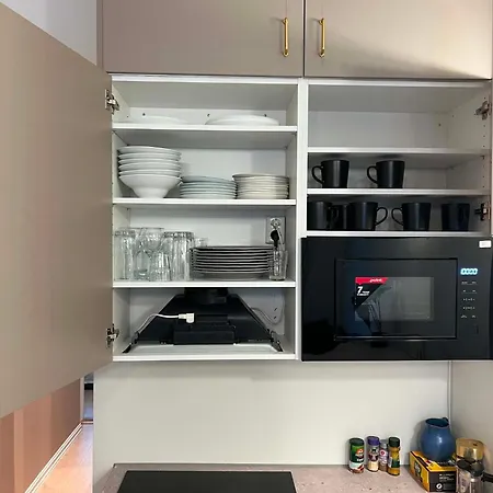 - Sleeps 8 - 4br Near S Apartment