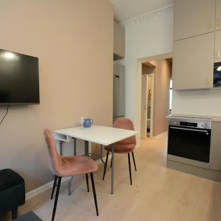 Apartment - Sleeps 8 - 4br Near S *
